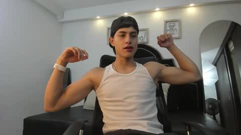 landercruz online show from 10.26.25