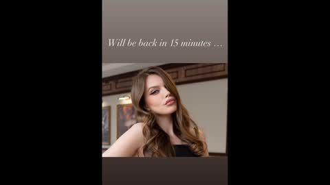 Snapshot of laneah chatting on 02.04.25 Laneah online show from 02.04.25