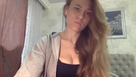 langoria online show from 12.15.25