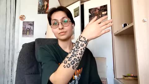 Snapshot of lanitapreus chatting on 03.09.26 Mia online show from 03.09.26