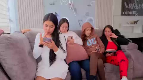 lanna_as online show from 03.10.26