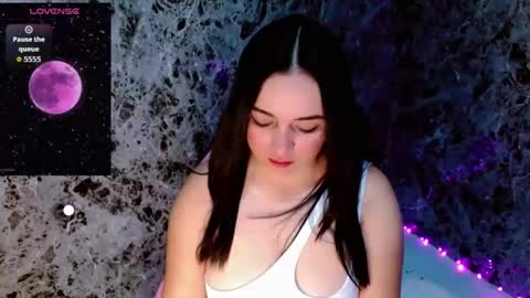 Lanna online show from 02.12.26