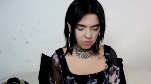 LANNIE   online show from 01.22.25