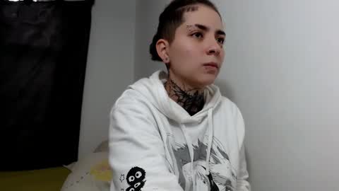 LANNIE   online show from 03.04.25