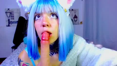 Snapshot of lannie_gonzaless chatting on 05.22.26 LANNIE Special show when it reaches 10000 flowers online show from 05.22.26