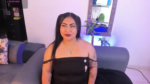 Snapshot of lapeligrosa_ chatting on 01.15.25 lapeligrosa_ online show from 01.15.25