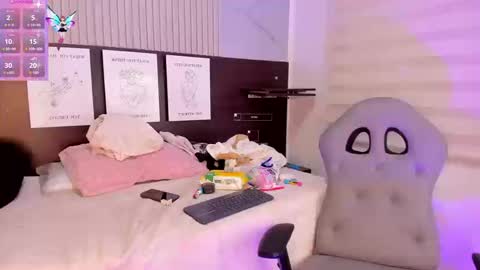 lara_as online show from 09.10.25