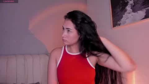 Snapshot of lara_madisson chatting on 05.28.26 Lara Madisson online show from 05.28.26