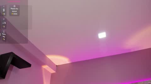 Lara online show from 01.10.25