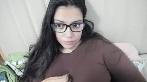 Snapshot of laracamille chatting on 10.04.25 lara online show from 10.04.25