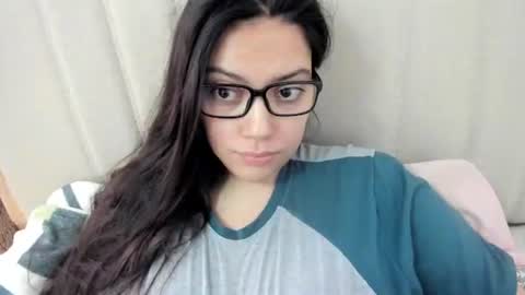 Snapshot of laracamille chatting on 10.13.25 lara online show from 10.13.25