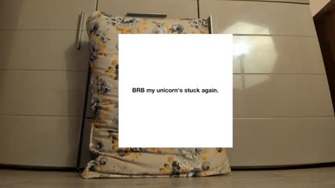 Lara online show from 12.18.24