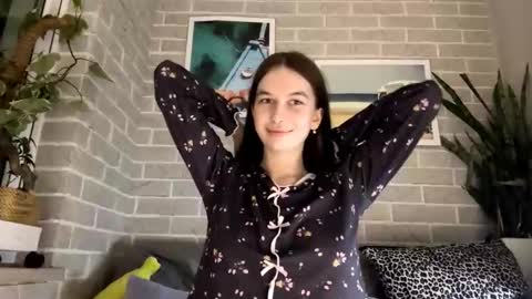 lara online show from 03.20.26