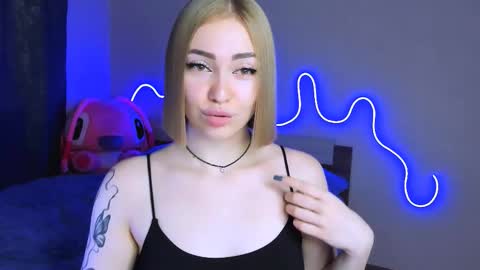 LaraKrein lk online show from 09.20.25