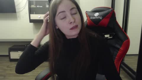 Laralianna online show from 02.07.25