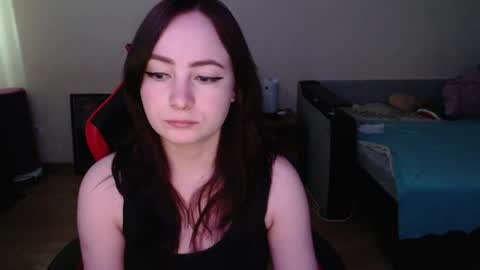 Laralianna online show from 04.28.26