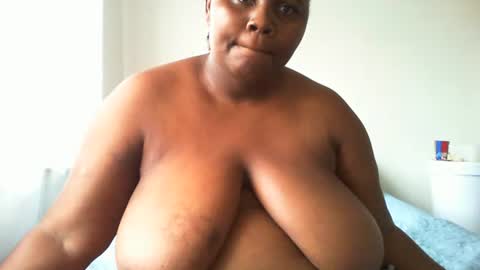 laralovex online show from 03.16.26