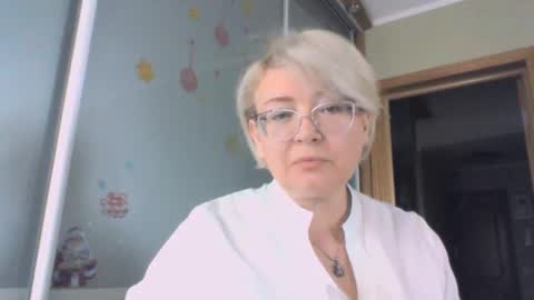 laramrs online show from 09.27.25