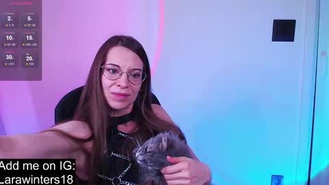 larawinters online show from 02.08.26