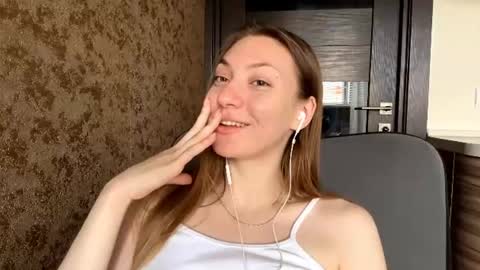 Snapshot of lareebuggie chatting on 06.26.26 Eva online show from 06.26.26