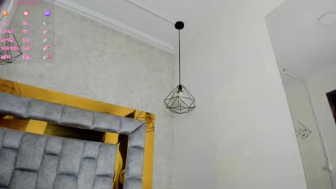  Lari online show from 11.17.25