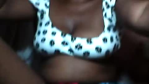 Snapshot of larissa417816 chatting on 03.01.26 Larissa online show from 03.01.26