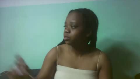 Snapshot of larissa645771 chatting on 09.17.25 larissa645771 online show from 09.17.25