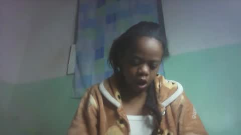 Snapshot of larissa645771 chatting on 10.13.25 larissa645771 online show from 10.13.25