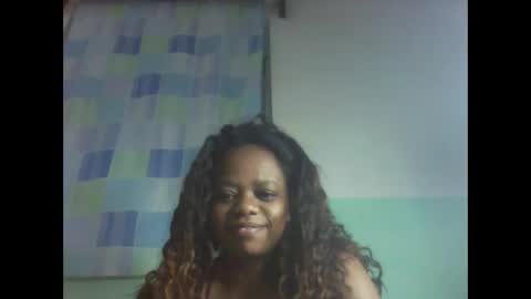 Snapshot of larissa645771 chatting on 10.14.25 larissa645771 online show from 10.14.25