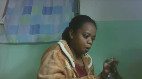 Snapshot of larissa645771 chatting on 10.17.25 larissa645771 online show from 10.17.25