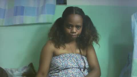 Snapshot of larissa645771 chatting on 10.17.25 larissa645771 online show from 10.17.25