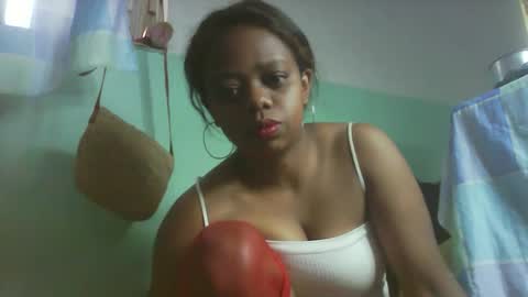 larissa645771 online show from 11.15.25