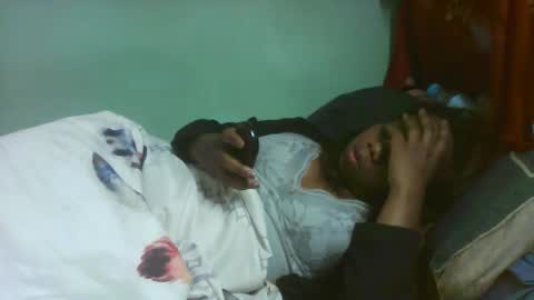 larissa645771 online show from 11.30.25