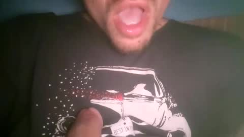 Snapshot of larry009 chatting on 11.18.25 larry009 online show from 11.18.25