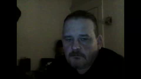 Snapshot of larry5o chatting on 05.12.26 larry5o online show from 05.12.26