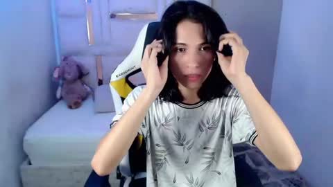 larry online show from 04.07.26