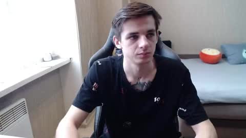 Kenny online show from 03.10.25