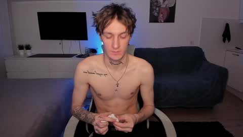 Snapshot of lastnight4you chatting on 01.02.25 acie online show from 01.02.25