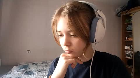 Linet online show from 05.15.26