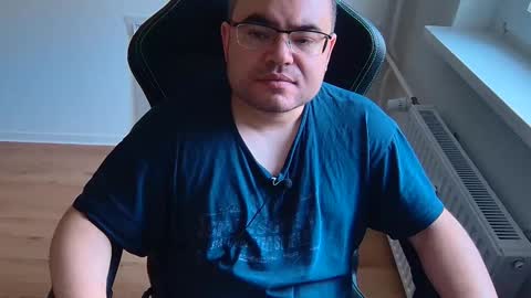 latexboy893 online show from 04.26.26