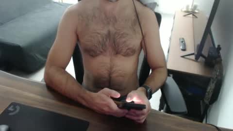 Snapshot of latexdave84 chatting on 05.20.26 latexdave84 online show from 05.20.26
