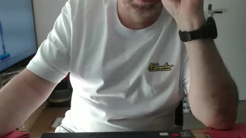 Snapshot of latexloverch71 chatting on 04.24.26 Andreas Latexlover online show from 04.24.26