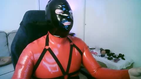 Snapshot of latexminheadroom chatting on 05.23.26 latexminheadroom online show from 05.23.26