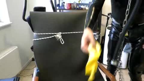 latexslaafboy online show from 11.04.25