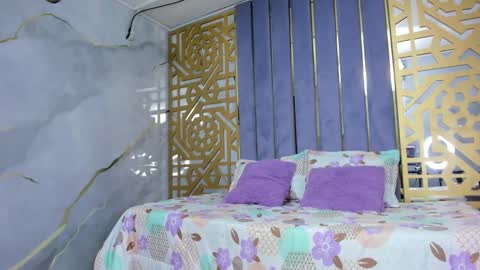 Valeria  online show from 01.30.25