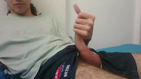Snapshot of latin_boi6 chatting on 06.16.26 Angel online show from 06.16.26