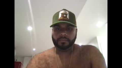 Snapshot of latin_chubby chatting on 10.18.25 latin_chubby online show from 10.18.25