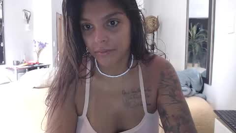 M E G A N  online show from 11.21.25