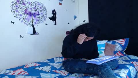 karen online show from 12.11.24