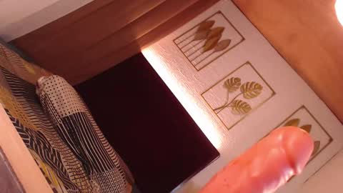 latina_babyyyy13 online show from 03.09.25